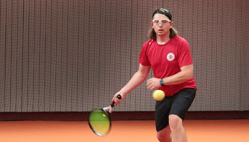 Blindentennis in der TCI Tennishalle